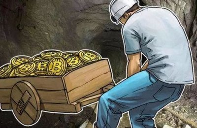 A modern mining farm facility optimizing passive crypto income
